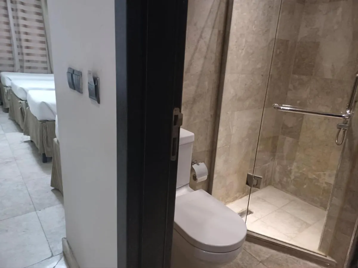 مكة فندق حسين بياري