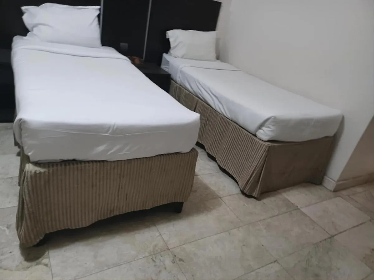 فندق حسين بياري Meca Hotel